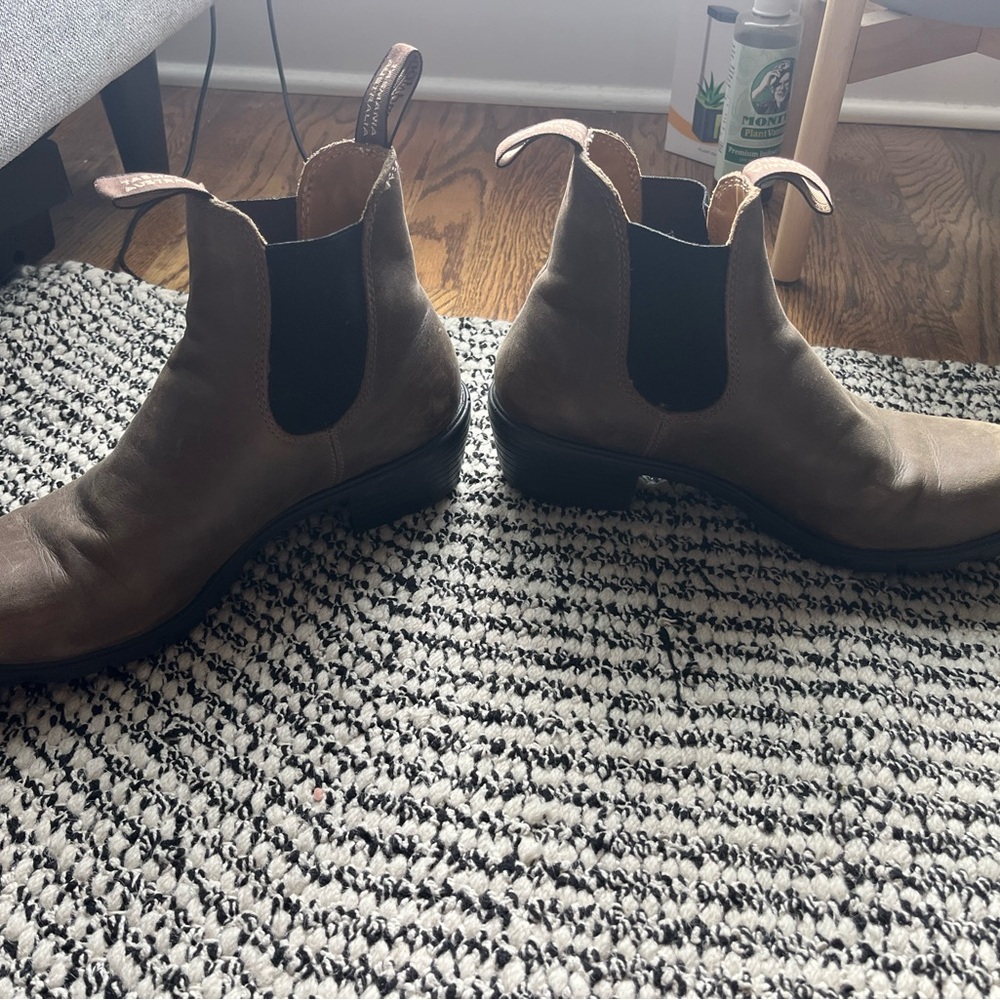 Bluestone Boots Size 10